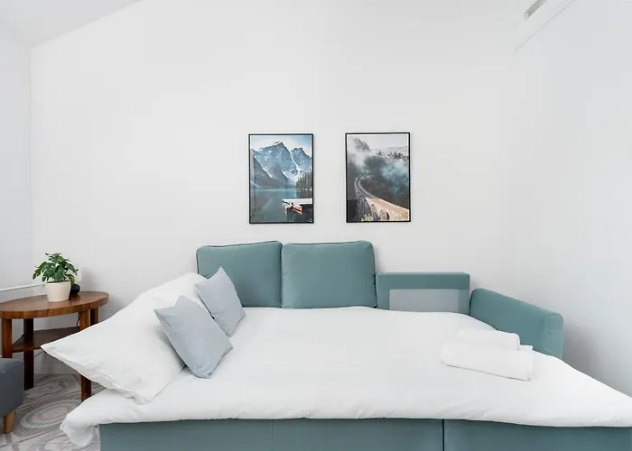 Zakopianska 2b Homely By Bookinghost *