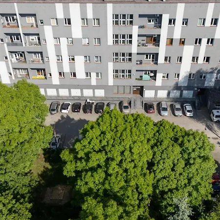 Apartment Zakopianska 2b Homely By Bookinghost Krakow